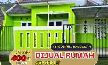 Dijual Rumah Cantik Siap Huni di Villa Krista Gedawang