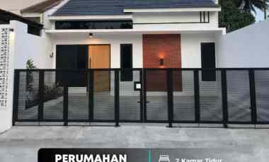 Rumah Cantik Baru dalam Perumahan 3 km ke Pasar Pemda Sleman
