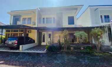 Dijual Rumah 2 Lantai Shm Cantik dalam Perumahan di Babarsari Caturtu