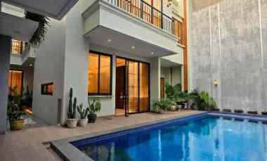 dijual rumah cempaka putih timur