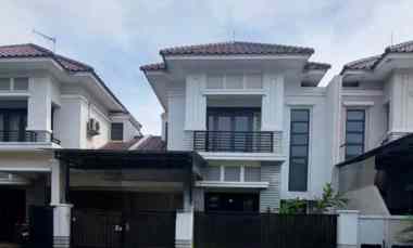 Siap Huni Rumah Minimalis Central Park A Yani dekat Unesa, Royal Plaza