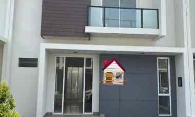 Central Park Juanda Semampir Sidoarjo, Free Brand New AC Nego