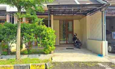 dijual rumah cherry field