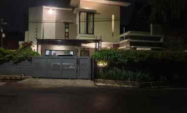 Rumah Dijual di Ciateul Tengah Pungkur, Lengkong kota Bandung