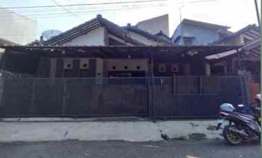Rumah Cibaduyut Bojongloa Kidul Kota Bandung dalam Cluster