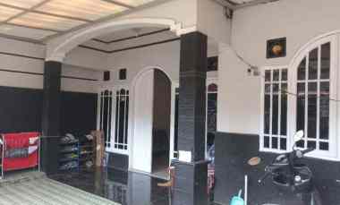 Rumah Dijual di Cibaduyuy