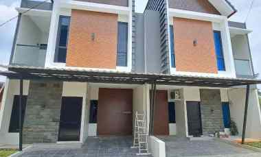 dijual rumah cibubur