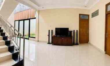 dijual rumah cibubur