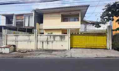 Rumah Dijual di Cigadung