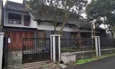 Dijual Rumah Siap Huni, Terawat, Luas di Cigadung Dago Kawasan Sejuk