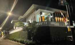 Rumah Mewah Hook Sejuk di Cigadung Sayap Dago Bandung Utara