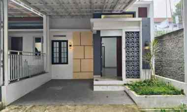 Rumah di Cluster Cigugur Girang Ciwaruga One Gate System Bandung