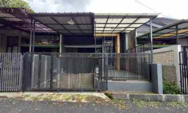 Dijual Rumah Minimalis Komplek Cihanjuang Row Jalan Besar