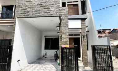 dijual rumah cijantung