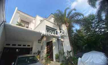 Dijual Rumah Ekslusif dengan Swimming Pool di Cilandak, Jaksel