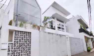 dijual rumah cilandak barat