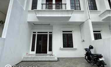 Dijual Murah Rumah Cluster di Margasatwa Cilandak Jakarta Selatan