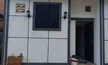 dijual rumah cililitan