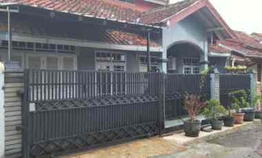 dijual rumah cimalaka