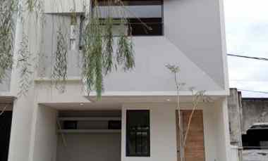 Rumah dekat Rs Mitra Keluarga Pamulang di Cinangka Sawangan Depok