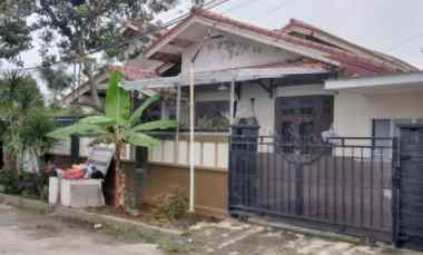 Super Strategis Rumah 5KT di Cinere, dekat Tol Brigif RS Puri Ciner