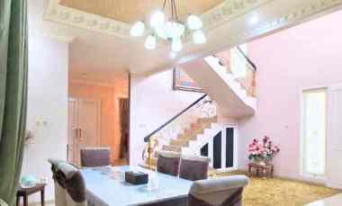 dijual rumah cinere depok jawa barat