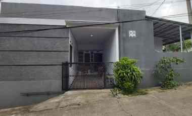 dijual rumah cipageran