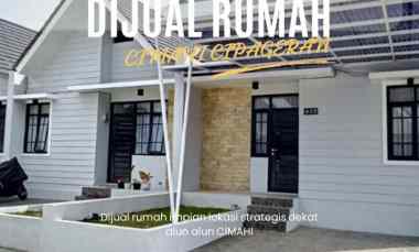 dijual rumah cipageran