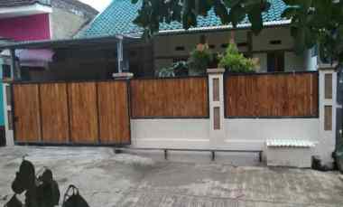 Rumah Dijual di Cipageran
