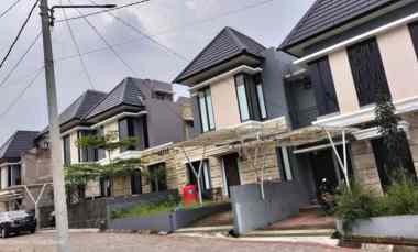 Dijual Rumah Villa di Ketinggian 850 MDPL di Kawasan Bandung Utara