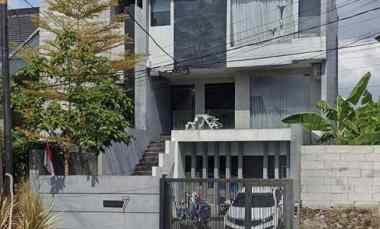 Rumah Modern Minimalis Interior Premium di Cipaku Indah Bandung