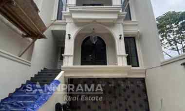 Rumah Dijual di Cipedak