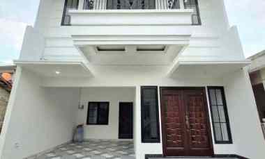 Dijual Rumah Baru 2 Lt Siap Huni di jl M. Kahfi Jagakarsa JakSel