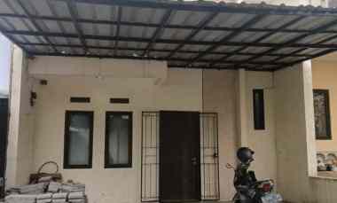 dijual rumah cipedes