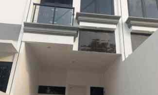 Rumah Townhouse Mewah Modern Murah SIAP HUNI di Cipinang, Jakarta Timu