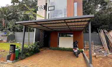 Rumah 2 Lantai Premium Minimalis Dikawasan Strategis Ciracas Jaktim