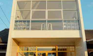 Rumah 3 Lantai Cisaranten Kulon Full Furnished Harga Menarik