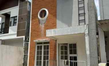 dijual rumah cisarnten kulon