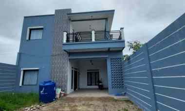 Villa Lembang Bandung Dua Lantai dekat Banyak Tempat Wisata