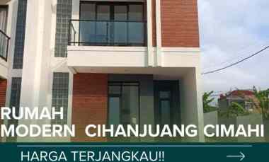 Rumah Dijual di Cihanjuang Bandung Barat Rumah 2 Lantai Siap Huni