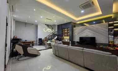 Dijual Rumah Mewah Citra 1 Jakarta Barat Full Furnished 4 KT