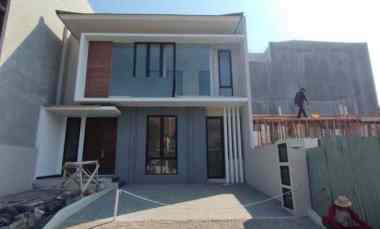 dijual rumah citraland international