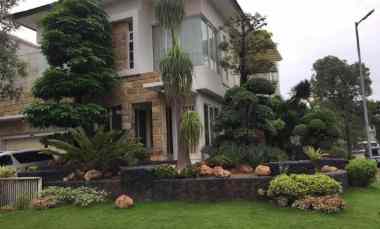 dijual rumah citraland raffles garden