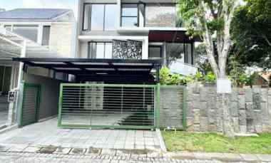 Rumah Dijual di Citraland Surabaya