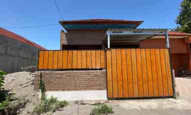 Dijual Rumah Clasic Modern Timur Candi Prambanan