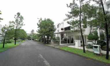 Rumah Dijual di Cluster Asera One East Harapan Indah Bekasi