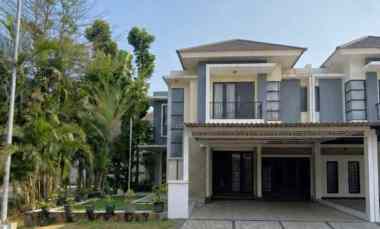 Rumah Hook Samping Taman Asera One South Harapan Indah Bekasi