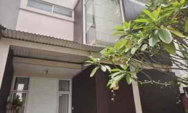 Dijual Cepat Rumah Eastern Cosmo The Icon Bsd Rapi Siap Huni