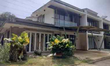 Rumah Dijual di Cluster Greenwood Golden City Bekasi Utara