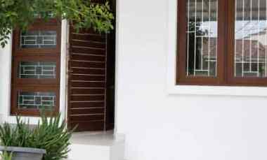 dijual rumah cluster harapan indah bekasi
